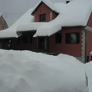 Anika Apartman